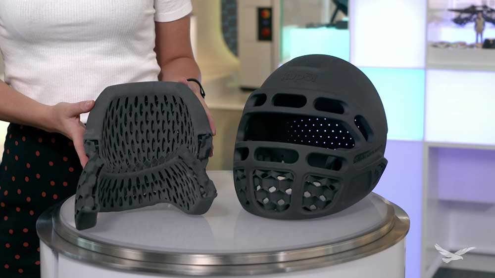 库波尔足球头盔极限3D打印与惠普
